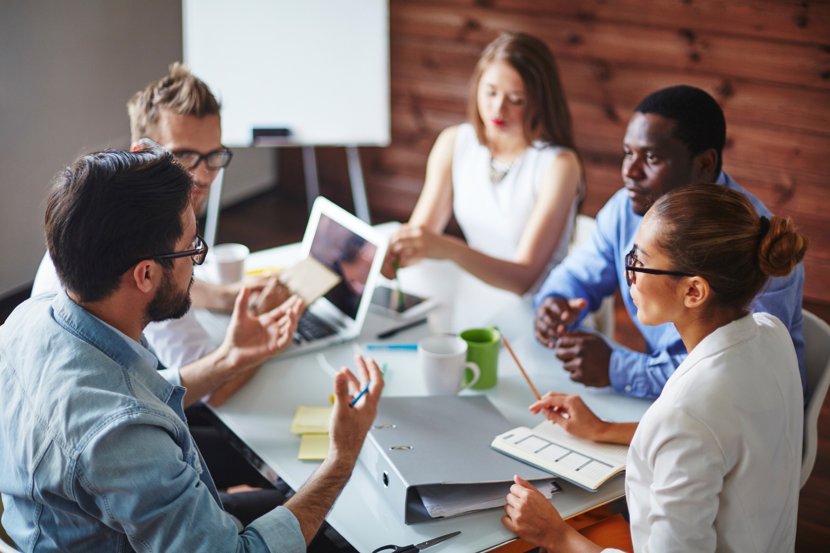 how to run effective weekly staff meetings with sample weekly team weekly team meeting agenda template